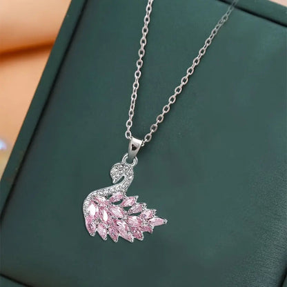 Viral Swan Necklace - view 9